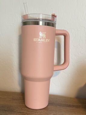 40oz Stanley Quencher H2.0 FlowState Tumbler Light Pink Rose Insulated Light Wi